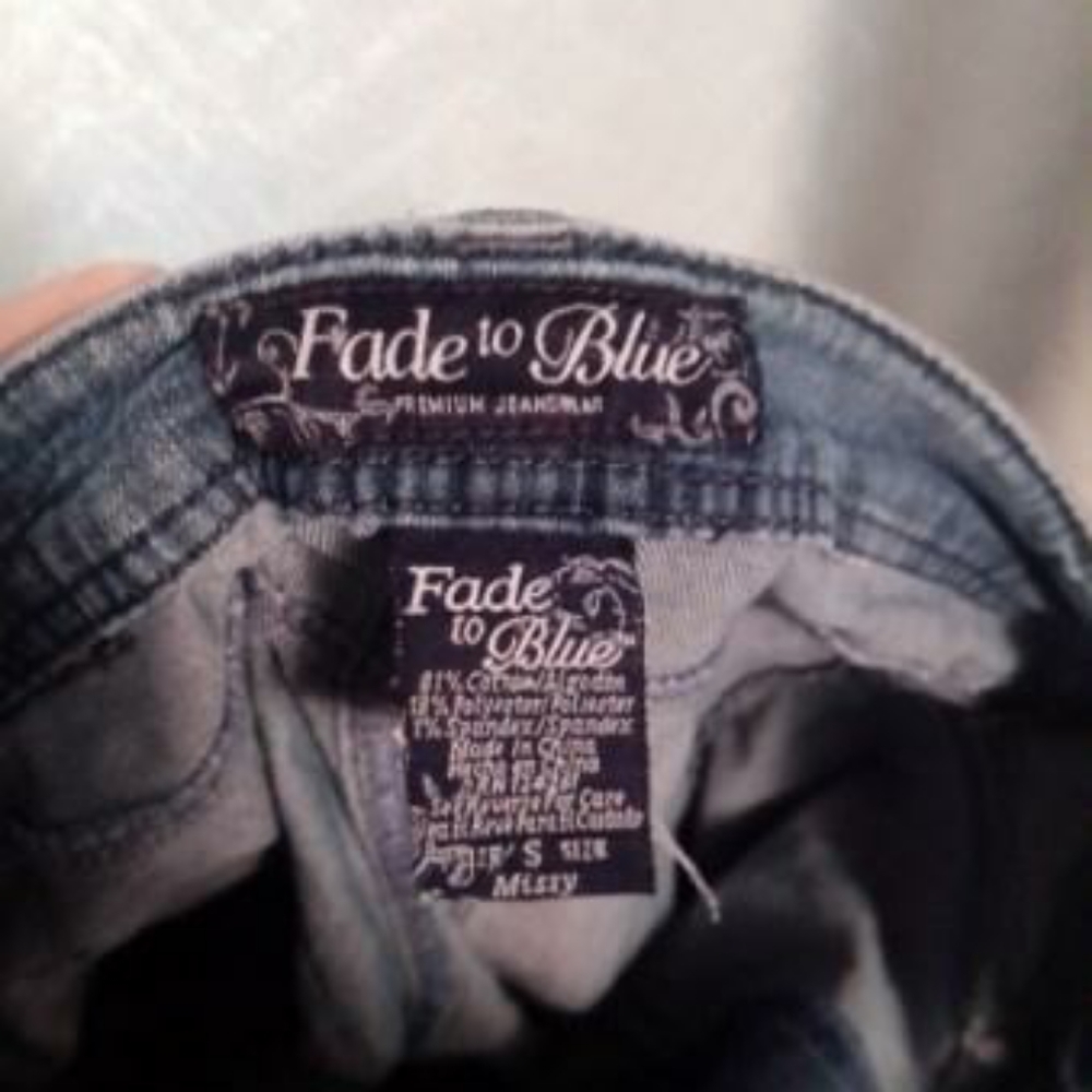 Jeans - Picture 2 of 2